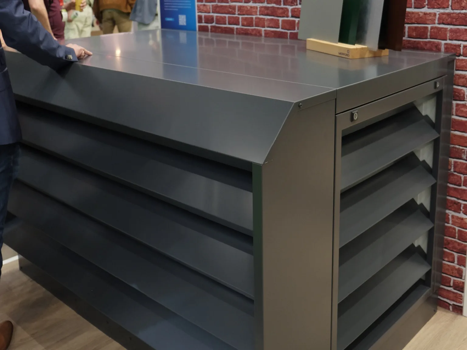 Foto 4: Nieuwe variant van de DICE-omkasting
van Merford.