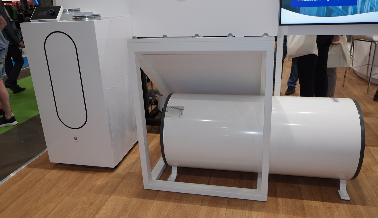 Liggend boilervat van Inventum gepresenteerd op de VSK, op de plek waar het het beste tot zijn recht komt.