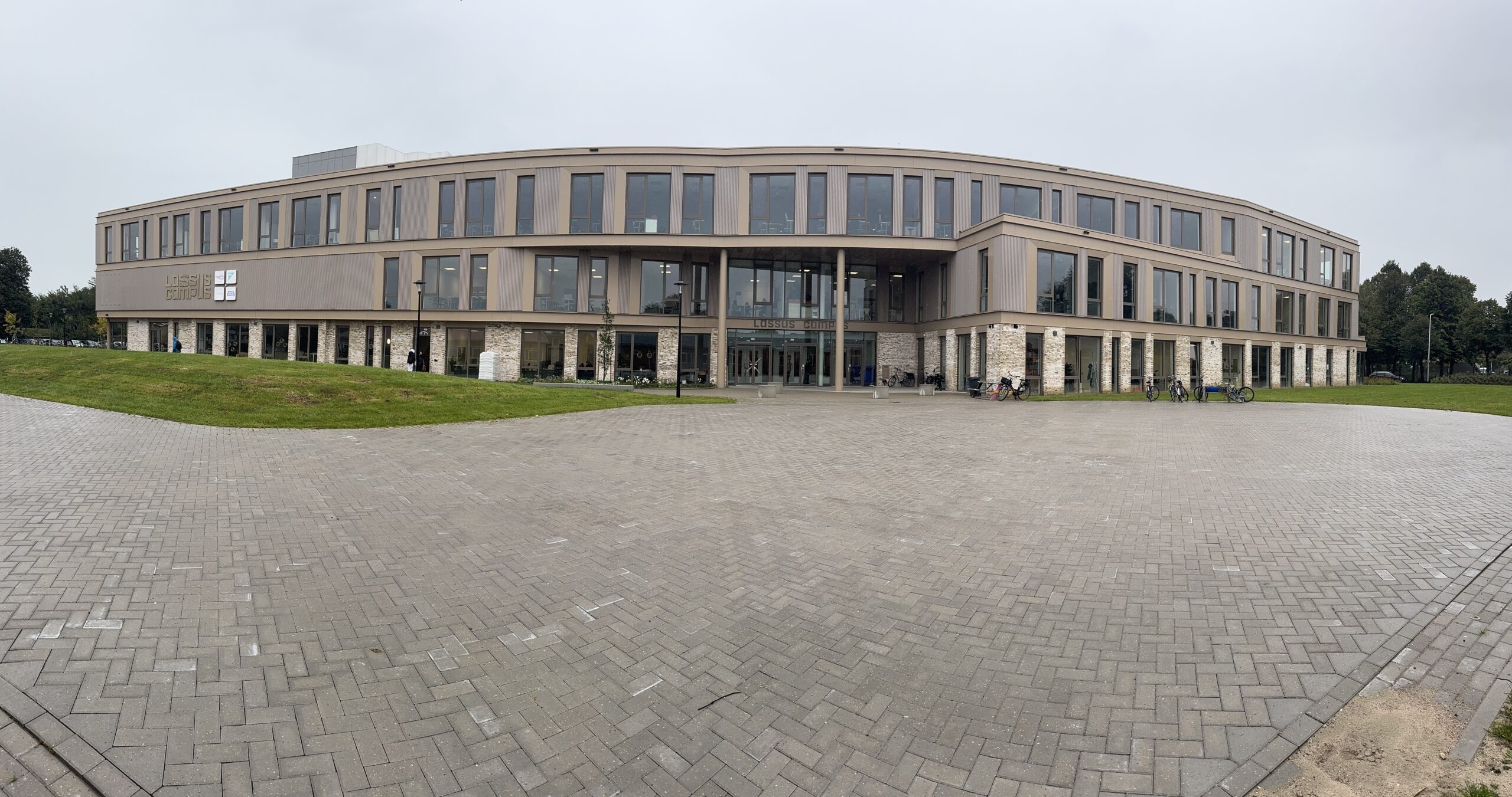 Het nieuwe gebouw van de Lassus Campus in Zwolle. 