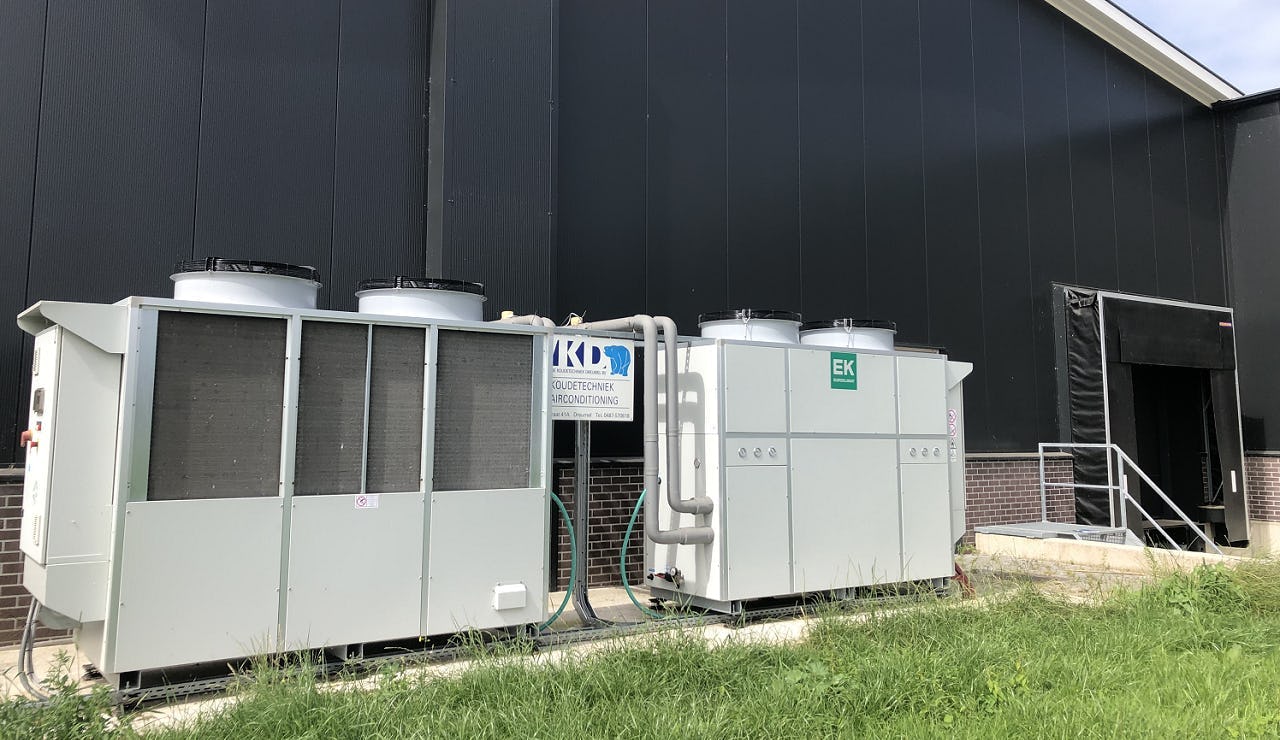 De twee propaanchillers van Euroklimat.