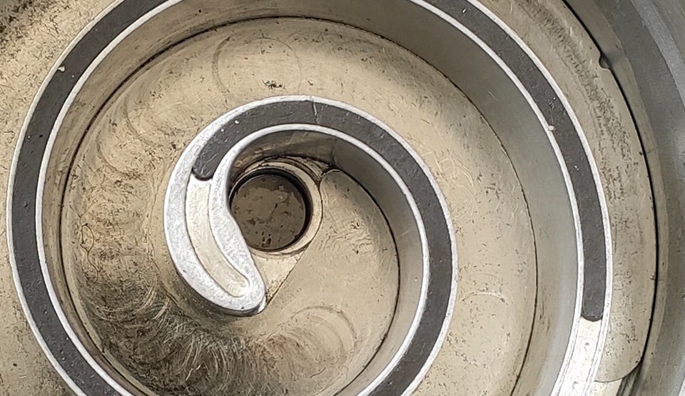 Binnenwerk van een scrollcompressor.