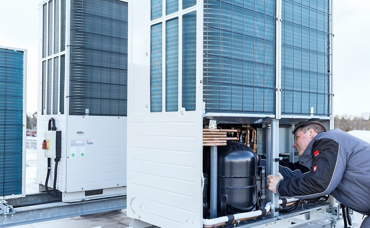 De aanscherping van de F-gassenverordening levert een stevige uitdaging op voor VRF-leveranciers. Lees meer hierover in artikel 5 (beeld: Stulz).