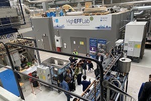 Als onderdeel van het congresprogramma vond ook een rondleiding door de NTNU-laboratoria plaats.