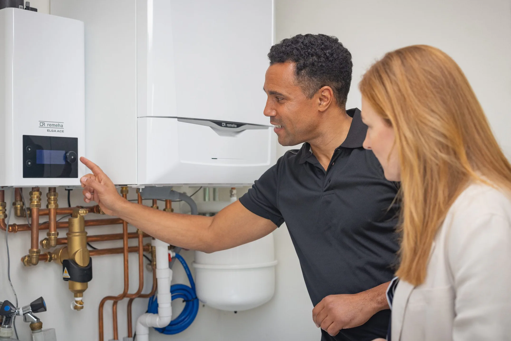 Van installateur naar energieadviseur door einde saldering