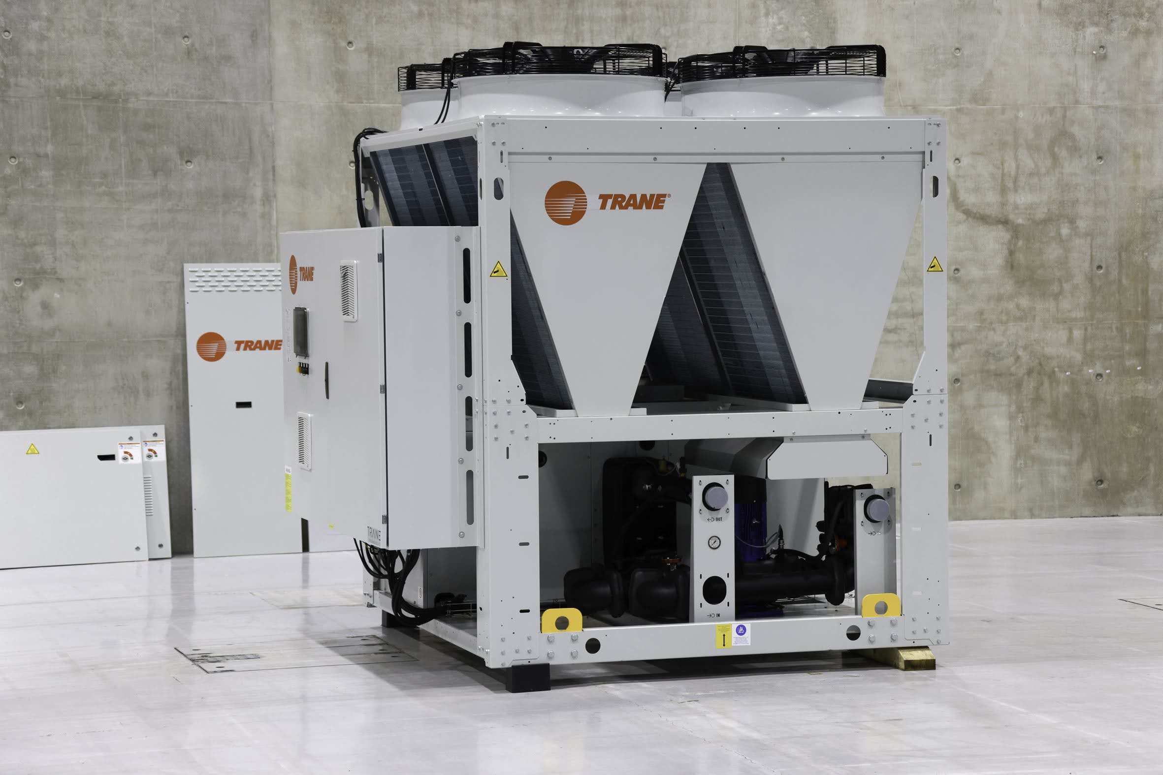 De Trane Aries N HP met twee koudemiddelcircuits en een vermogen van 230 kW.