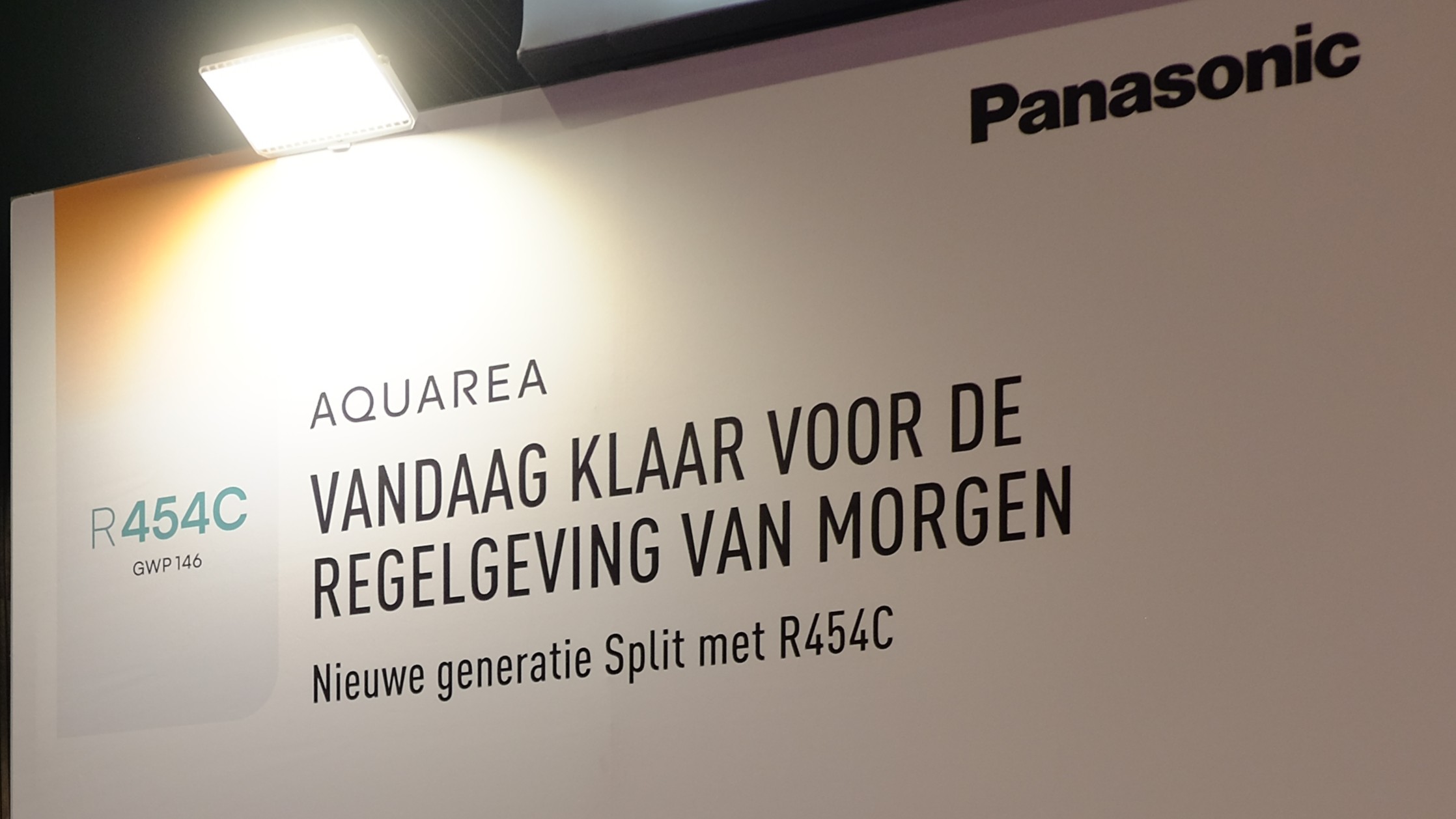 Foto genomen op Vakbeurs Energie bij stand Panasonic.